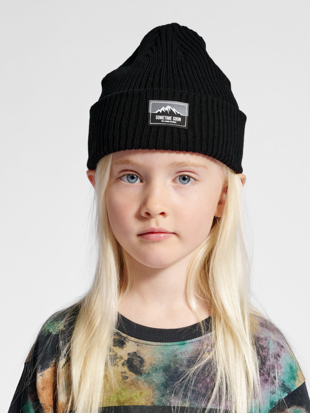 stsNORTH BEANIE, CAVIAR, model