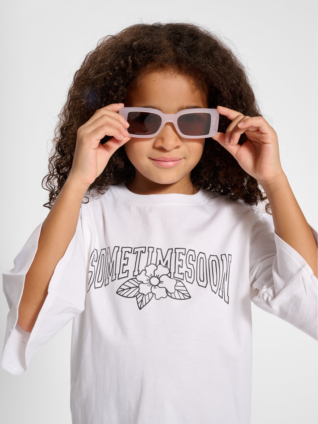 stsDEBBIE T-SHIRT S/S, BRIGHT WHITE, model